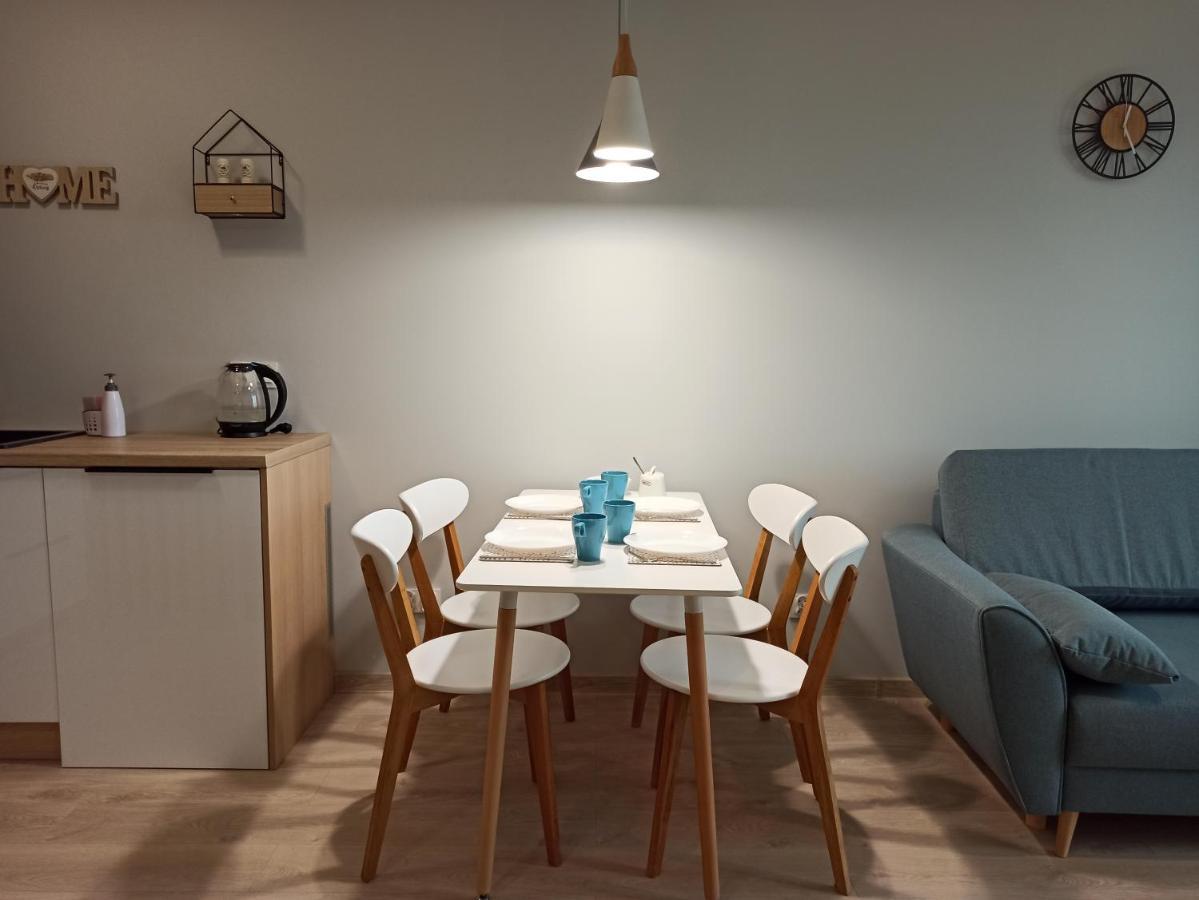 Apartament Wrzesnia II Apartment Ngoại thất bức ảnh