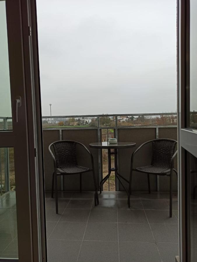 Apartament Wrzesnia II Apartment Ngoại thất bức ảnh