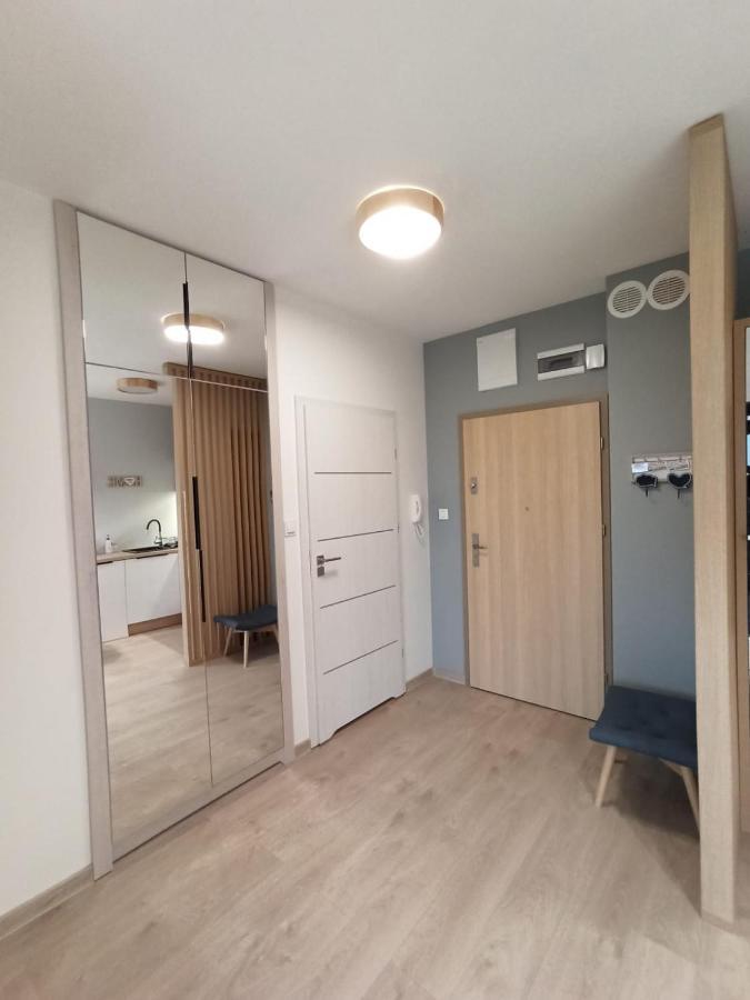 Apartament Wrzesnia II Apartment Ngoại thất bức ảnh